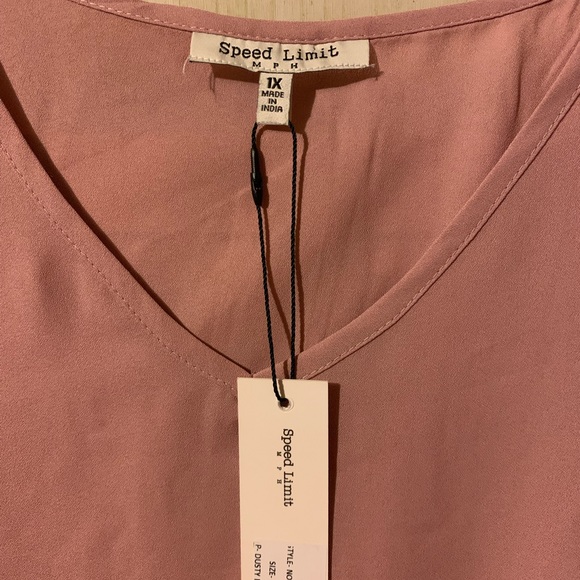 SPEED LIMIT MPH 1x Dusty Mauve Blouse - Picture 5 of 5